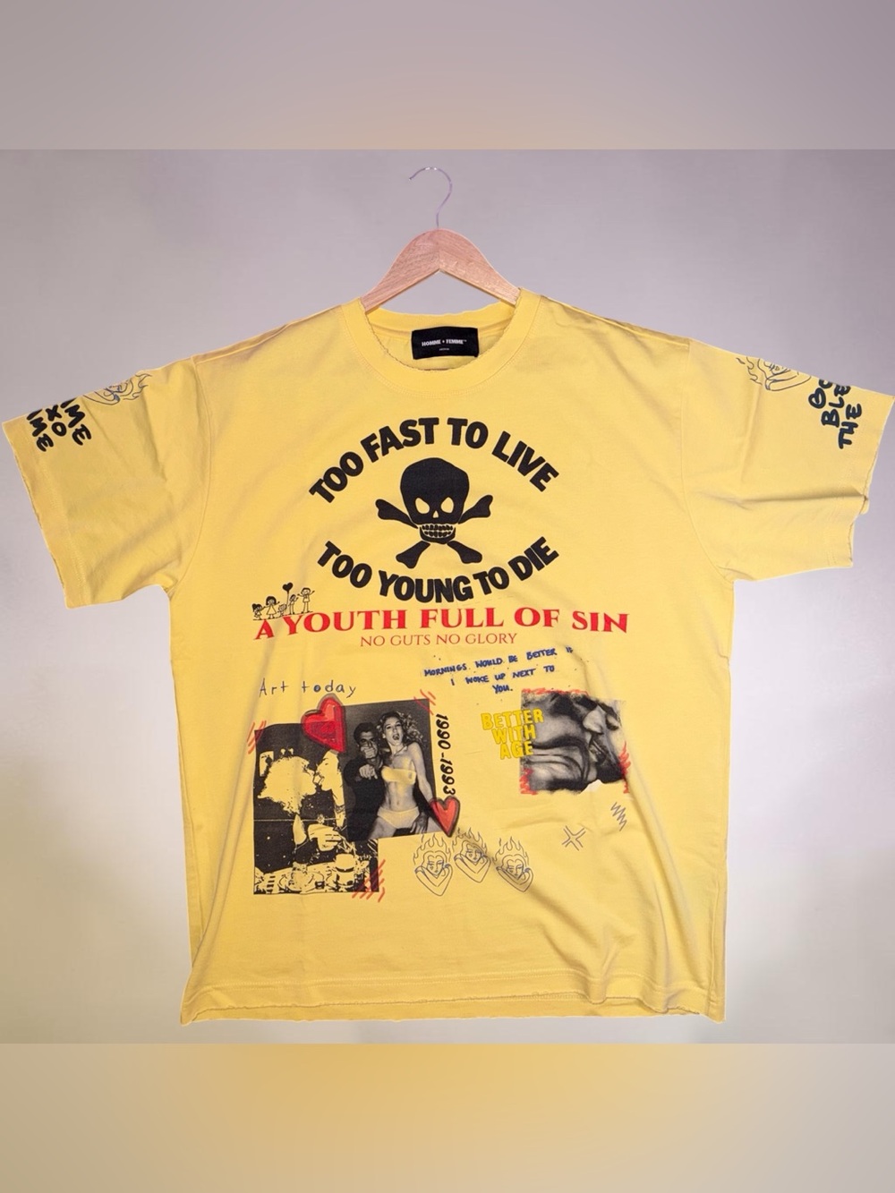 Homme + femme graphic yellow Sarah Jessica Parker tee size large